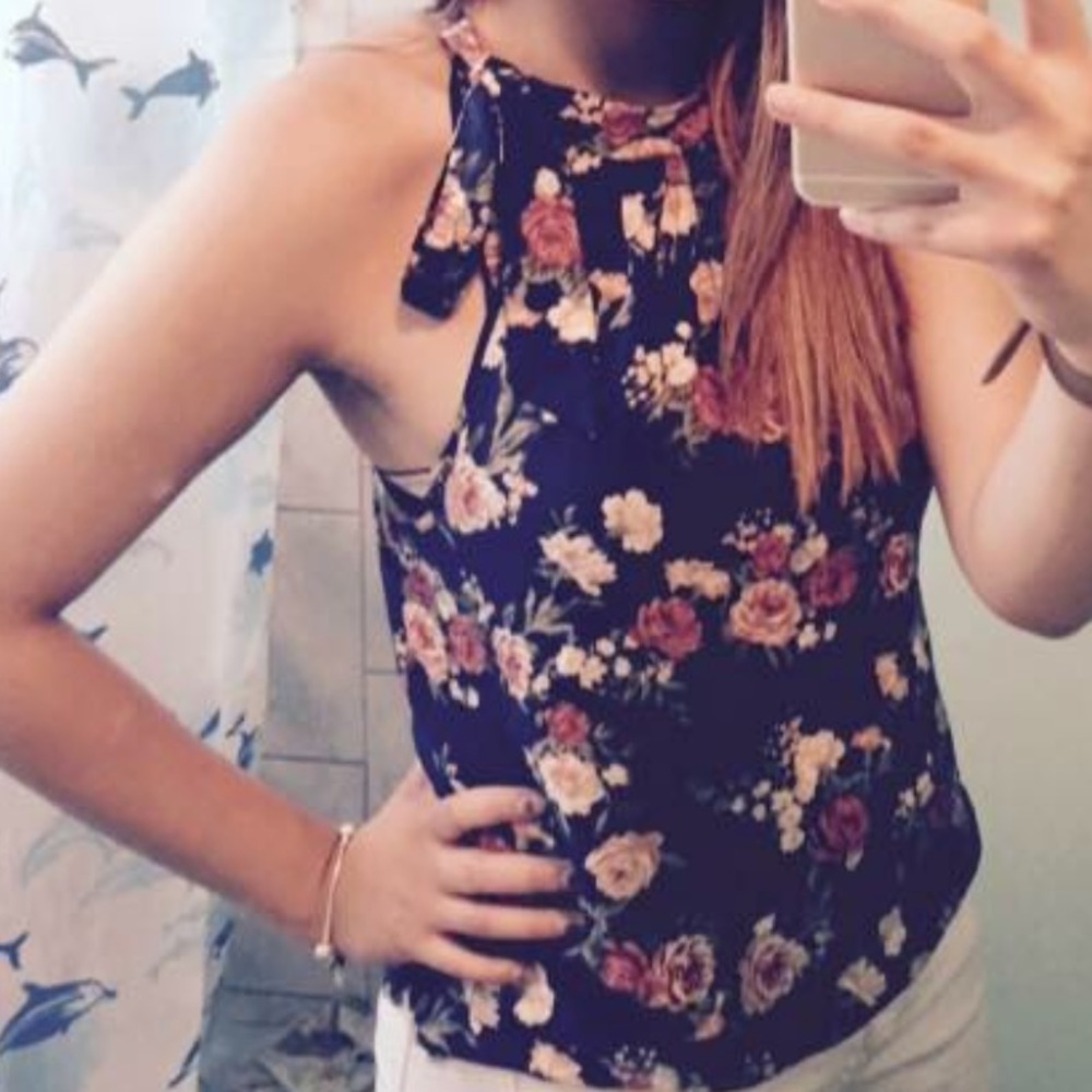 🌟final sale🌟F21 floral tank top 🌸